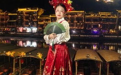 国模小黎第三套大尺度人体